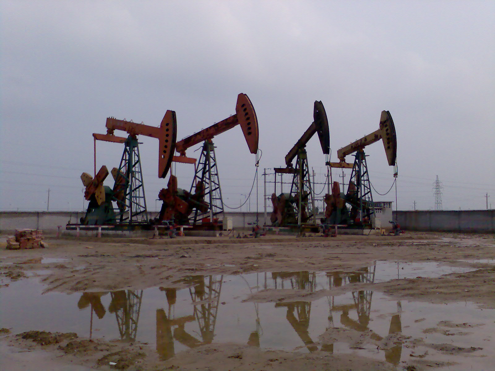 中原油田監(jiān)控項目