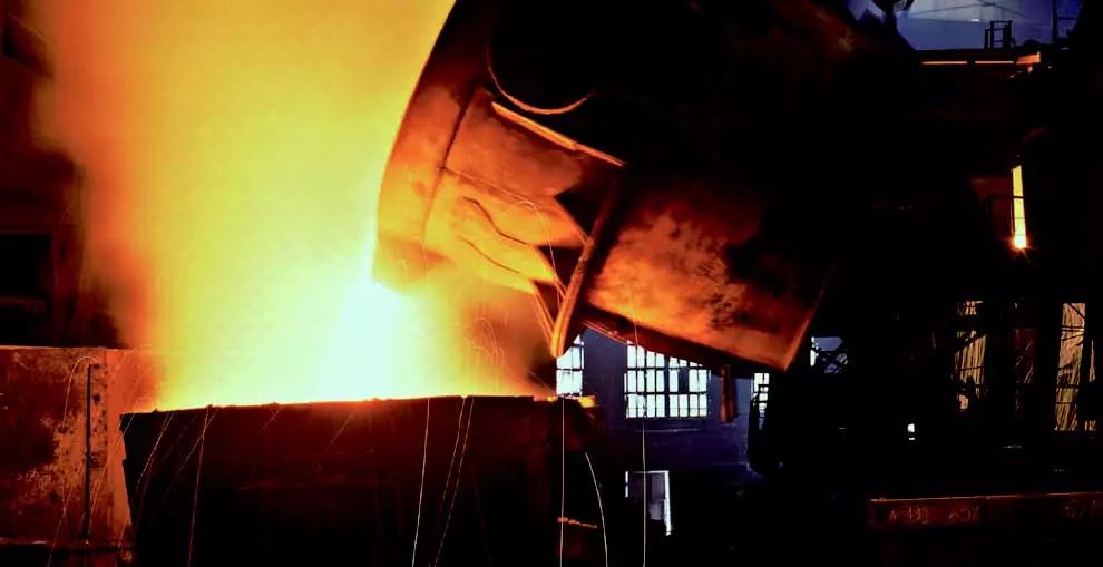 煉鋼廠鋼包的使用壽命有限，如何實(shí)時(shí)監(jiān)測并實(shí)現(xiàn)預(yù)測性維護(hù)？