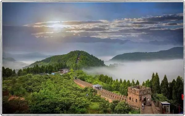 森林防火監(jiān)控衛(wèi)士國(guó)慶期間你干了些什么？讓林木蔥蘢 風(fēng)景美如畫