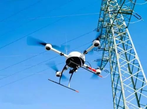 我局無人機首次在航空禁飛區(qū)執(zhí)行電力巡檢任務喜獲成功