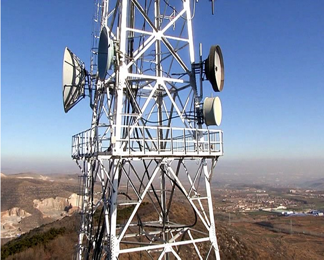 從人工瞭望森林火情到電腦監(jiān)控，縣林業(yè)局林火預(yù)警系統(tǒng)投入使用