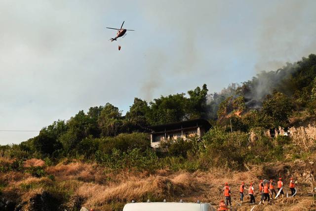 雙光譜云臺攝像機
