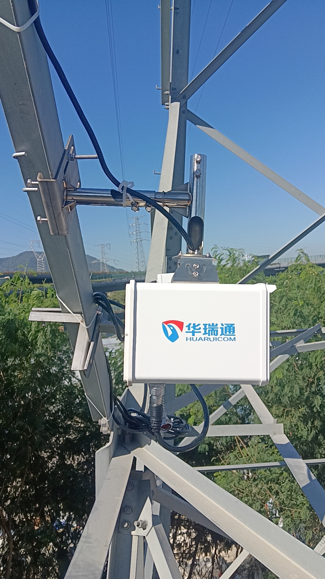 遠距離熱成像透霧高清可見光攝像機